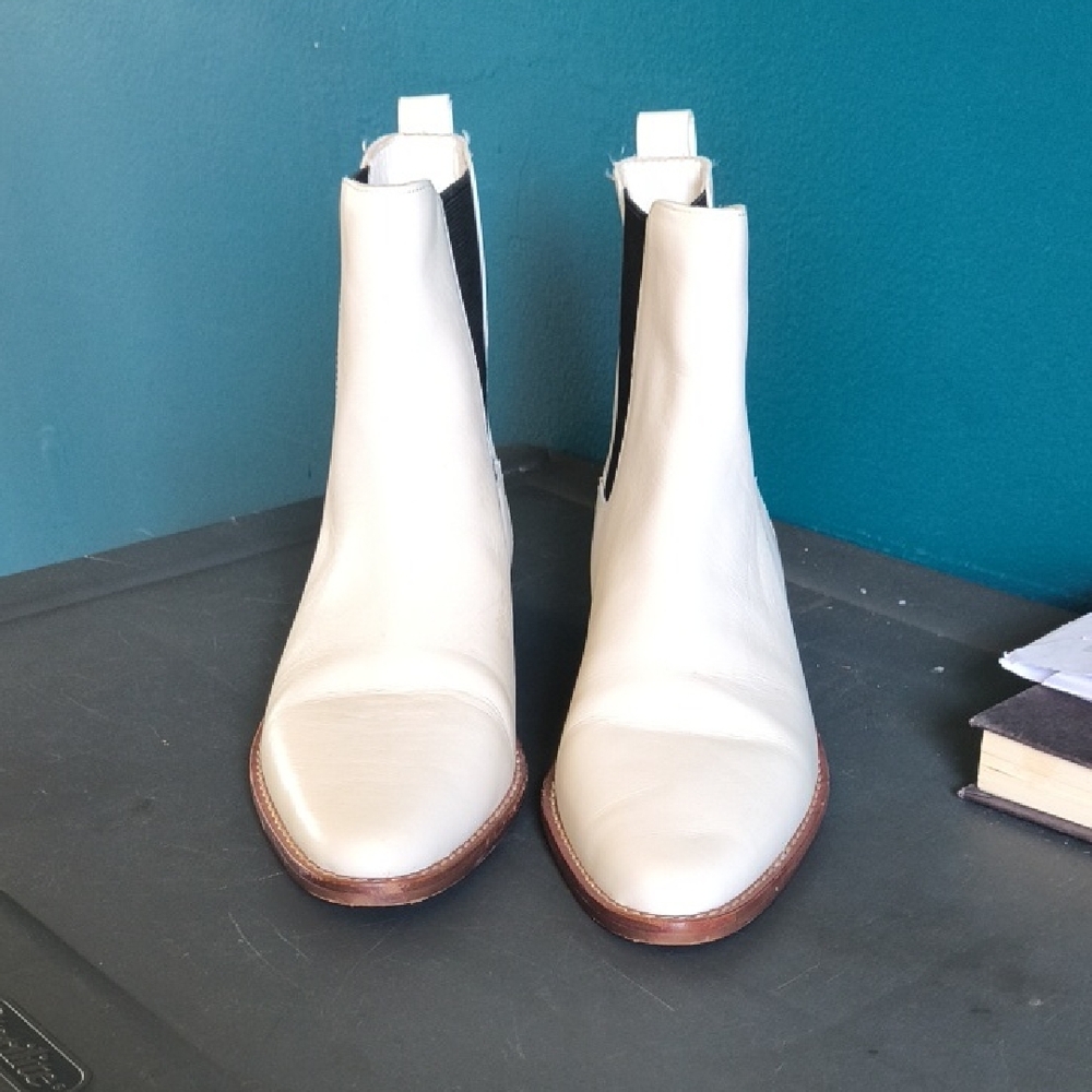 Elegant Cream Ankle Boots